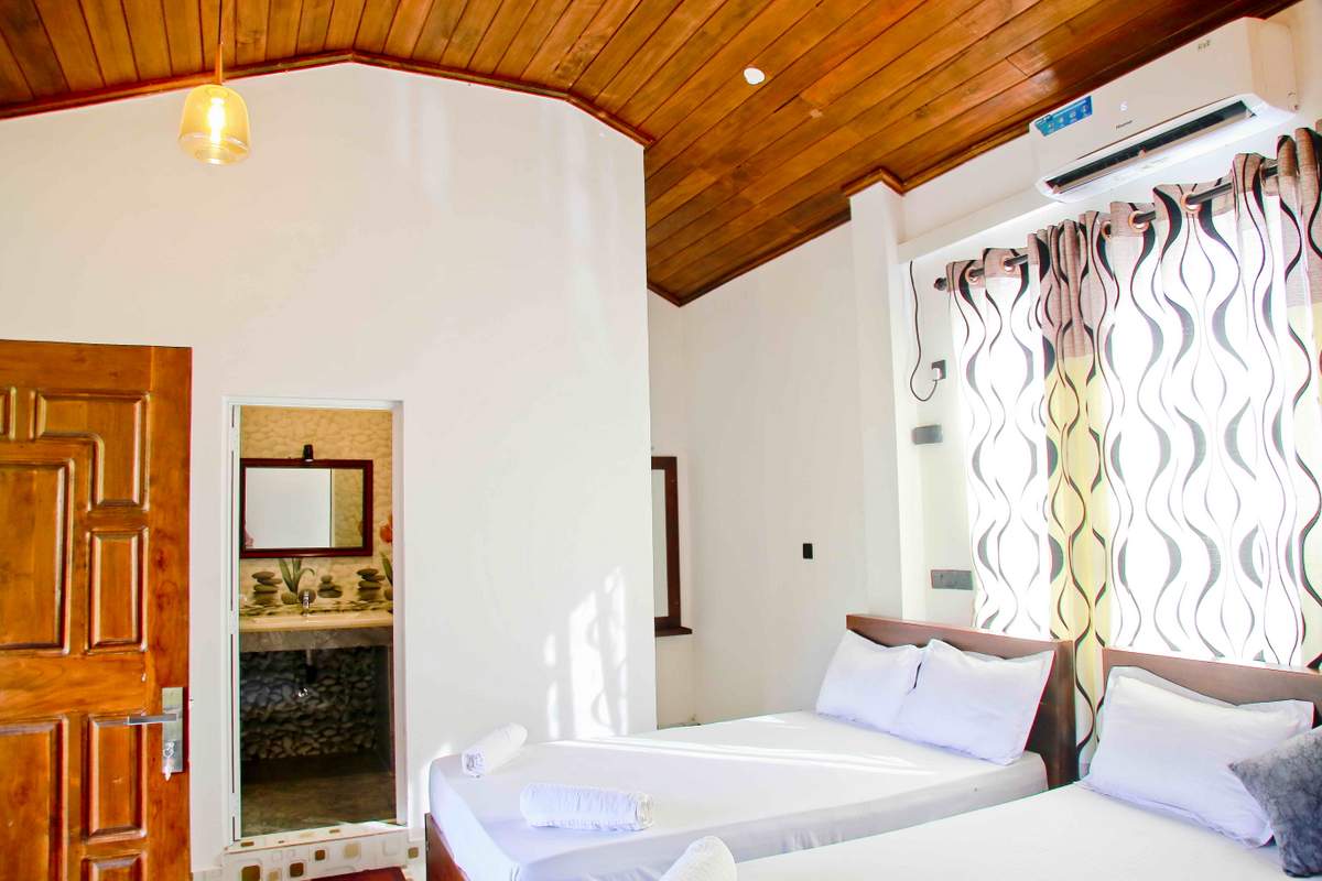 Family room outdoor perspective